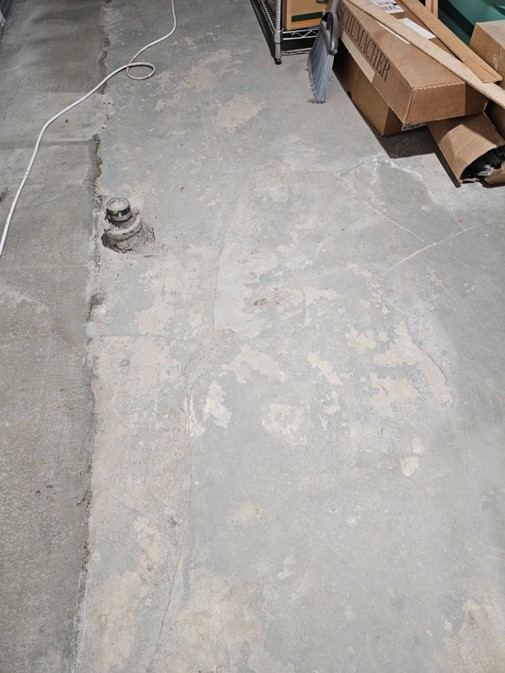 Cracked concrete portland