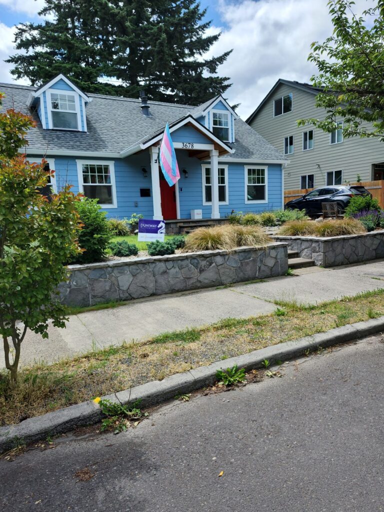 Portland Oregon home in summer showing basement foundation area best time for waterproofing